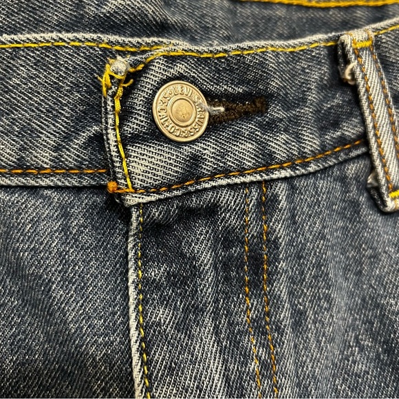 Levi’s Jeans Mens 38x30 Blue 505 Regular Fit Straight Medium Wash Denim (2013) - Picture 3 of 14